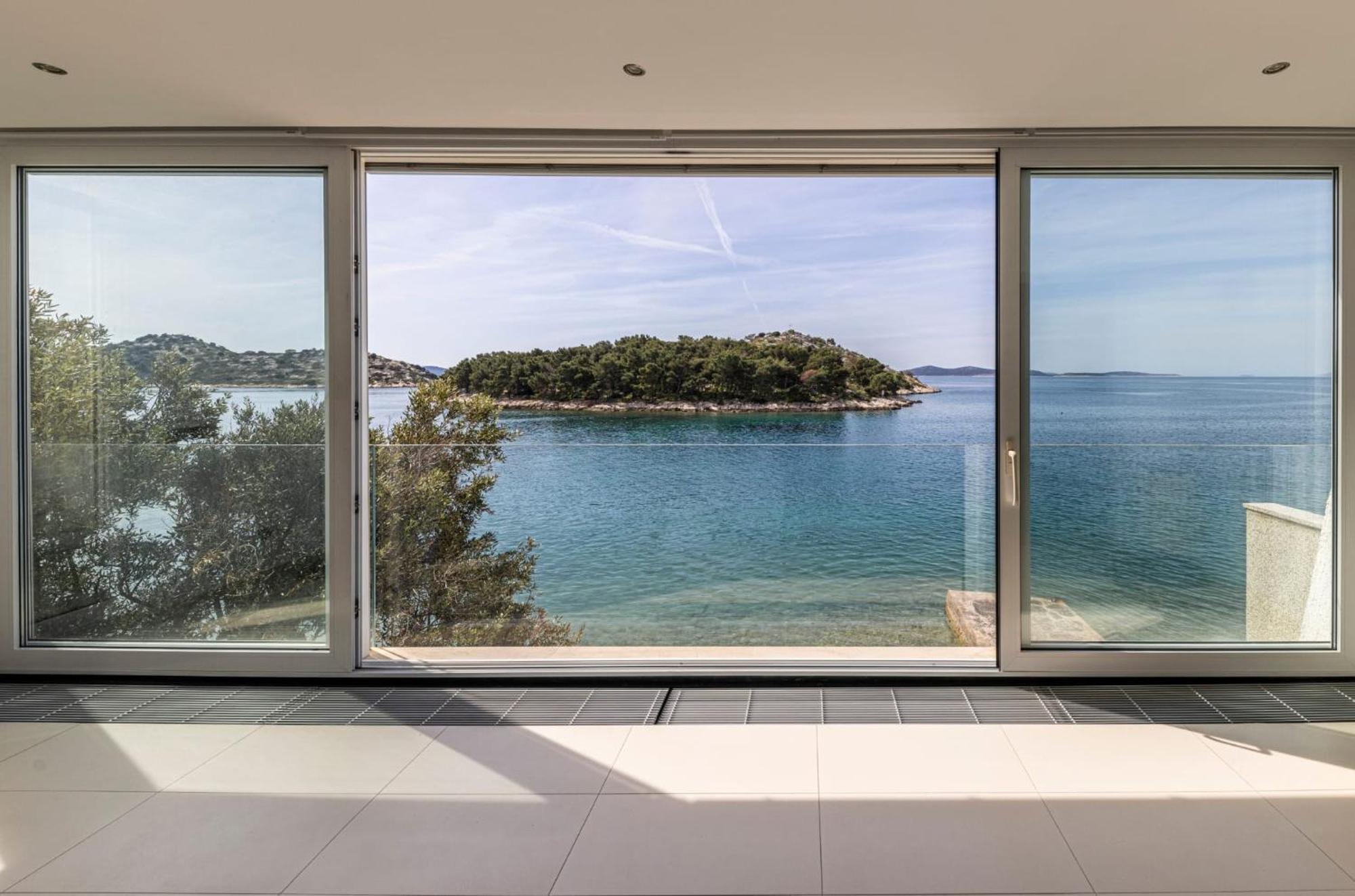 Casa Mano Tribunj With Beach Exterior photo